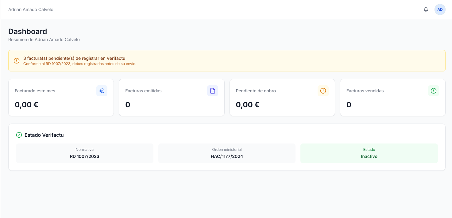 Panel de ADNFactu co facturado do mes e o estado de cumprimento de Verifactu